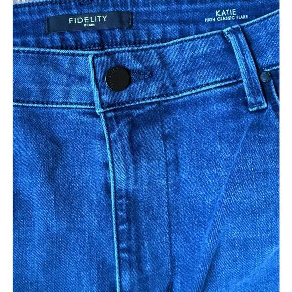 New Fidelity Denim Katie High Classic Flare Women's Jeans, Size 31 - Picture 2 of 4